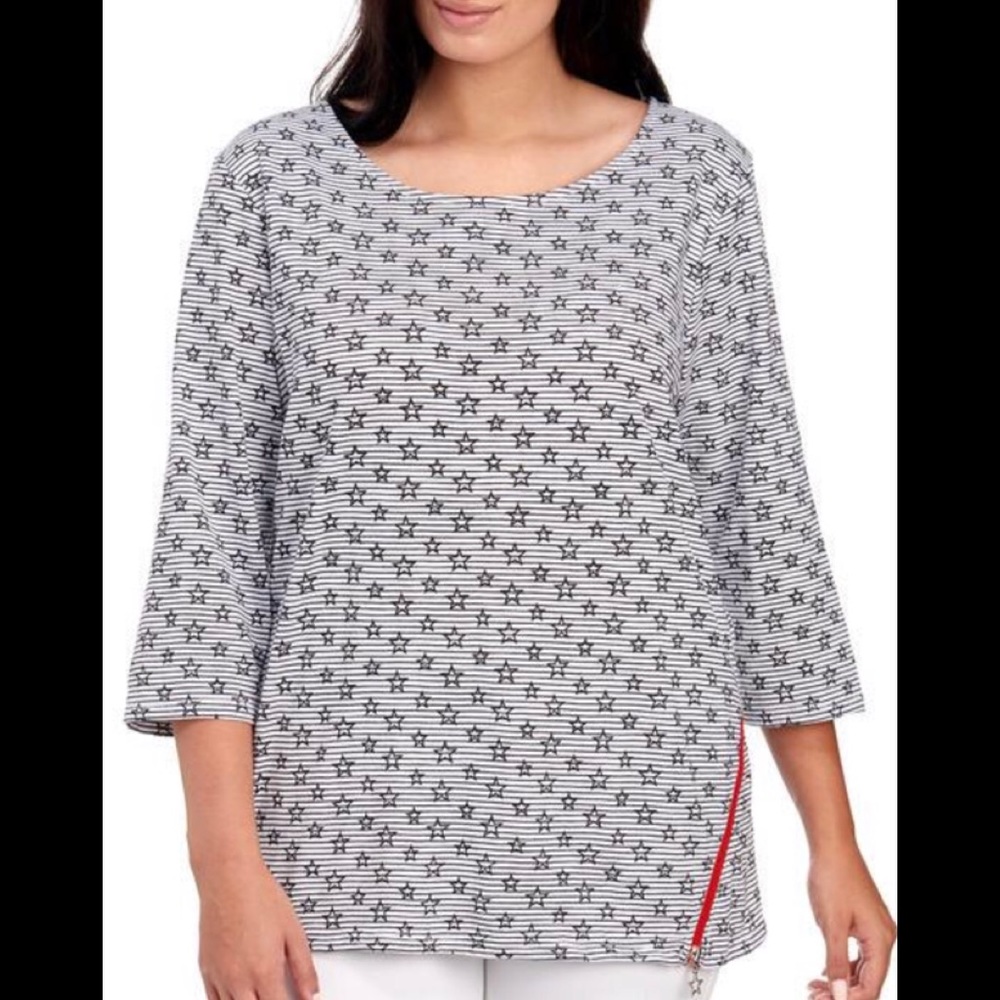 Women's Plus Size Stars and Stripes Zipper Hem Top